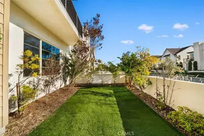 157 Scale, Irvine, CA 92618 - Photo 7
