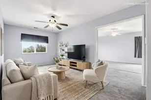 8923 Azalea Springs Rd, Oak Hills, CA 92344 - Photo 29