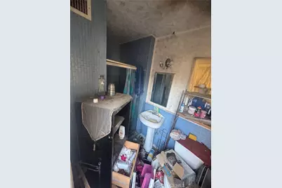 257 E Avenue Q4, Palmdale, CA 93550 - Photo 9