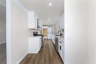 65 Round Table, Riverside, CA 92507 - Photo 13