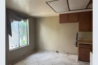 17425 Arrow #25, Fontana, CA 92335 - Photo 5