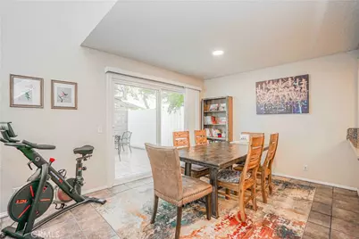 23 Calle Del Cabos, Phillips Ranch, CA 91766 - Photo 17