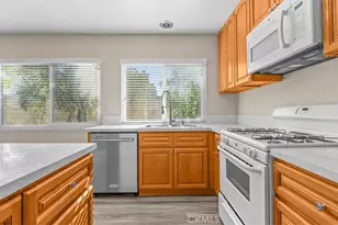 12737 Carob Ct, Chino, CA 91710 - Photo 11