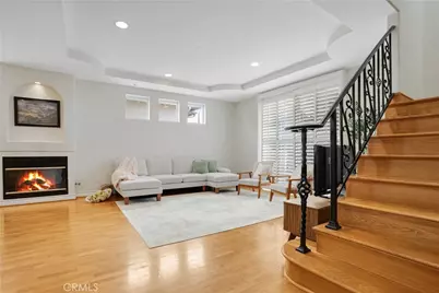 10623 Moorpark Street #1, Toluca Lake, CA 91602 - Photo 1