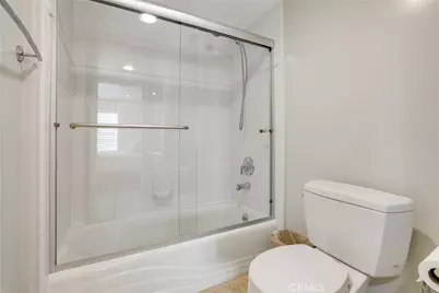 10623 Moorpark Street #1, Toluca Lake, CA 91602 - Photo 21