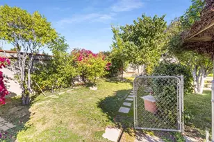 1241 Flintlock Rd, Diamond Bar, CA 91765 - Photo 53