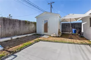 218 W Gragmont, Covina, CA 91722 - Photo 37