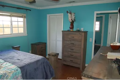 395 S Tamarisk, Rialto, CA 92376 - Photo 15