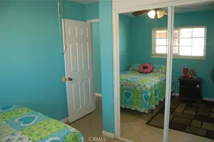 395 S Tamarisk, Rialto, CA 92376 - Photo 9