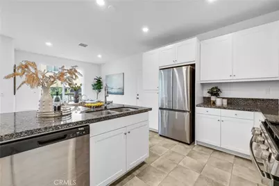 5584 Kate Way #10, Fontana, CA 92336 - Photo 7