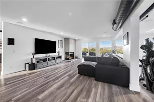 1711 Sirrine, Santa Ana, CA 92705 - Photo 39