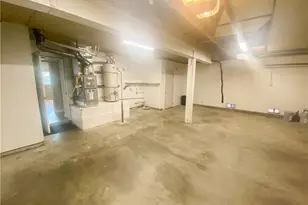 2425 S Bon View, Ontario, CA 91761 - Photo 45