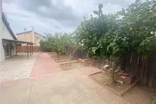 2425 S Bon View, Ontario, CA 91761 - Photo 43