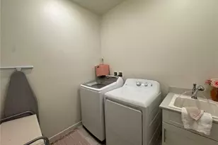 2680 E Penelope Ln, Ontario, CA 91762 - Photo 15