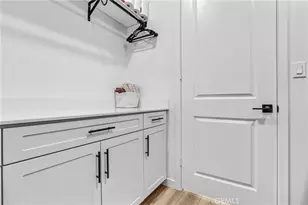 27660 Ensemble Pl, Valencia, CA 91381 - Photo 23