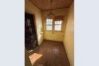 7611 S Hobart, Los Angeles, CA 90047 - Photo 7