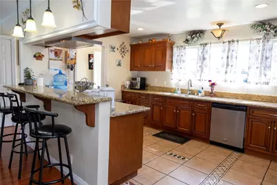 1113 San Bernardino Avenue, Pomona, CA 91767 - Photo 7