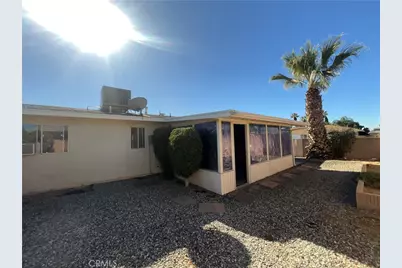 1598 W Wesley, Hemet, CA 92543 - Photo 3