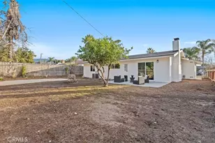 2229 Larchmont, Pomona, CA 91767 - Photo 25