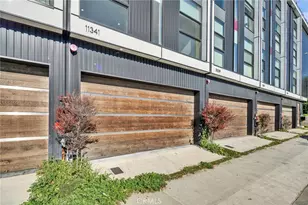 11341 Pearl St, Los Angeles, CA 90064 - Photo 25