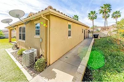 7594 Granja Vista Del Rio, Eastvale, CA 92880 - Photo 43