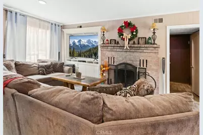 800 Mountain View, Wrightwood, CA 92397 - Photo 15