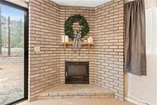 800 Mountain View, Wrightwood, CA 92397 - Photo 23