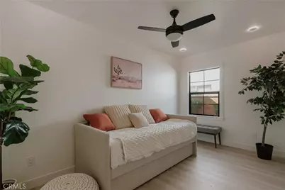 584 N Plymouth Boulevard, Los Angeles, CA 91004 - Photo 35