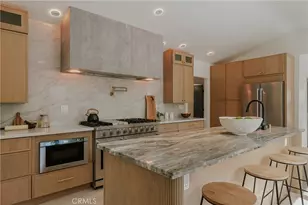 584 N Plymouth Blvd, Los Angeles, CA 90004 - Photo 15