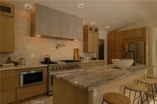 584 N Plymouth Blvd, Los Angeles, CA 90004 - Photo 5