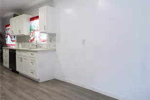 1537 W 60th, Los Angeles, CA 90047 - Photo 7