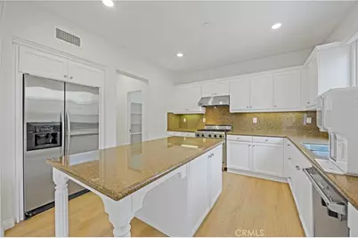 22 Arborside, Irvine, CA 92603 - Photo 11