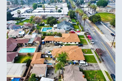 886 E Kingsley Avenue, Pomona, CA 91767 - Photo 7