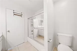 18 Town and Country, Pomona, CA 91766 - Photo 25