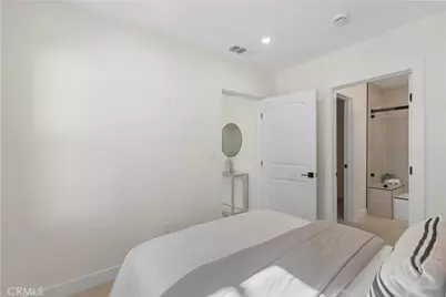 14519 Dyer, Sylmar, CA 91342 - Photo 11