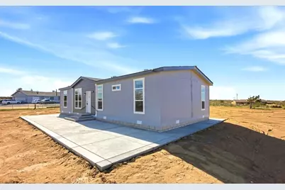 12594 Atsina Road, Phelan, CA 92371 - Photo 3