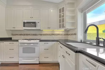 22 Gunsmoke, Phillips Ranch, CA 91766 - Photo 21