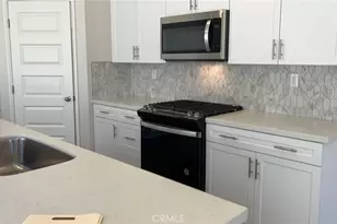 40718 Melrose Dr, Temecula, CA 92591 - Photo 19