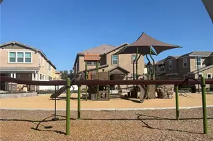 40718 Melrose Dr, Temecula, CA 92591 - Photo 5