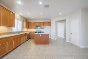 8848 Palo Alto, Hesperia, CA 92344 - Photo 11