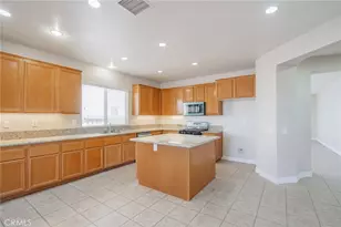 8848 Palo Alto, Hesperia, CA 92344 - Photo 7