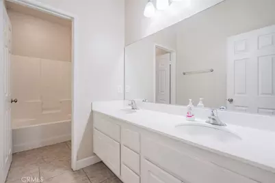 8848 Palo Alto, Hesperia, CA 92344 - Photo 15