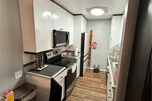 5460 White Oak Ave, Encino, CA 91316 - Photo 13