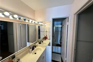 5460 White Oak Ave, Encino, CA 91316 - Photo 27