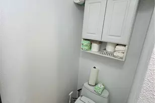 5460 White Oak Ave, Encino, CA 91316 - Photo 19