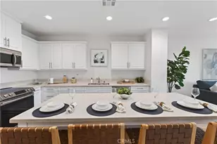 1093 N Harbor Blvd, Anaheim, CA 92801 - Photo 1