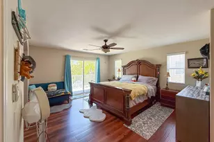 30558 Kentfield Dr, Murrieta, CA 92563 - Photo 17