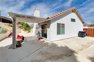 13035 Troy Ct, Victorville, CA 92395 - Photo 15