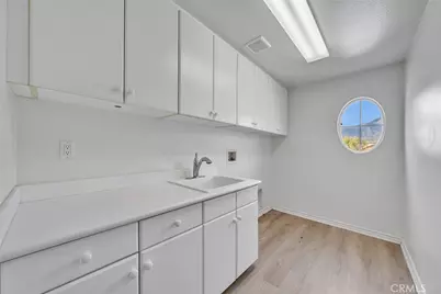 15621 Pisa Lane, Fontana, CA 92336 - Photo 43