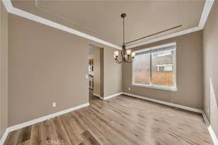 15621 Pisa Ln, Fontana, CA 92336 - Photo 9